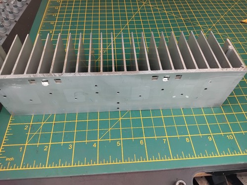 Amplificatore dissipatore - , di